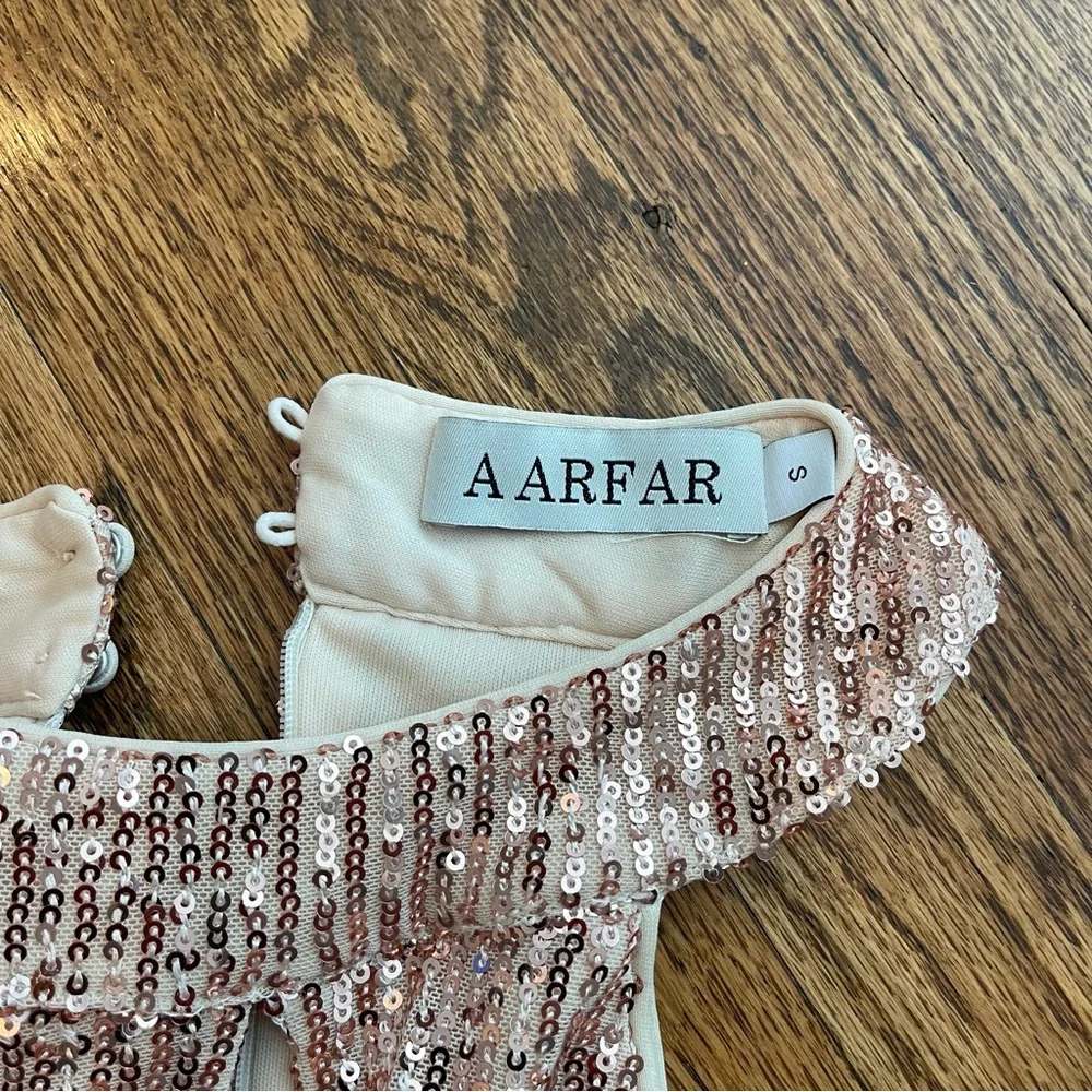 Aarfar Elegant Sequin Halter Dress - Picture 5 of 9